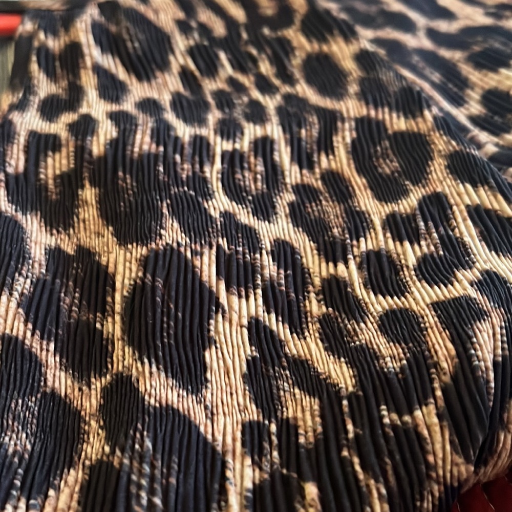 Top - Picture 5 of 5